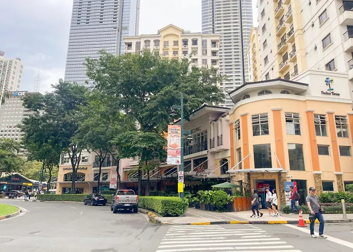 Staycation In Bgc #aatft13j Holiday home Manila