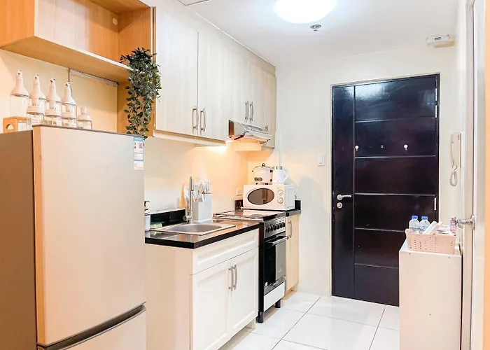 Holiday home Staycation In Bgc #aatft13j *